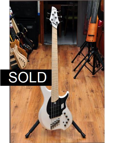 Dingwall Combustion NG3-5 Nolly Getgood Signature Ducati Pearl White